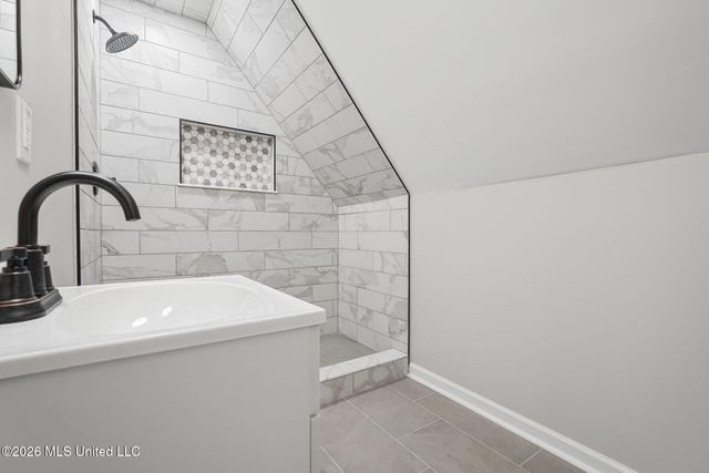 6800 Greyhawk Cove, Olive Branch, MS 38654