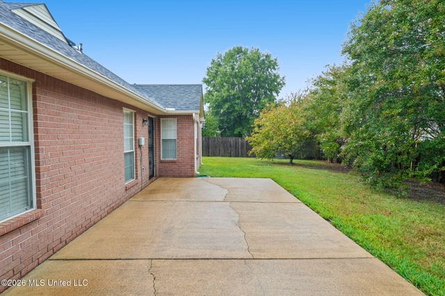 6800 Greyhawk Cove, Olive Branch, MS 38654