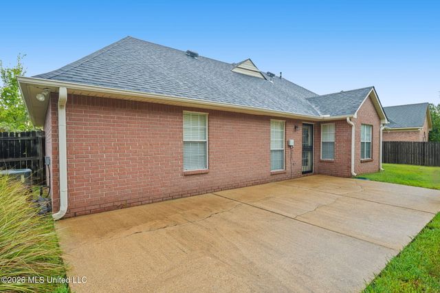 6800 Greyhawk Cove, Olive Branch, MS 38654