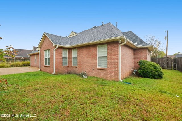 6800 Greyhawk Cove, Olive Branch, MS 38654