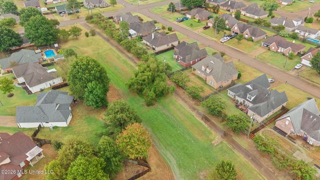 6800 Greyhawk Cove, Olive Branch, MS 38654