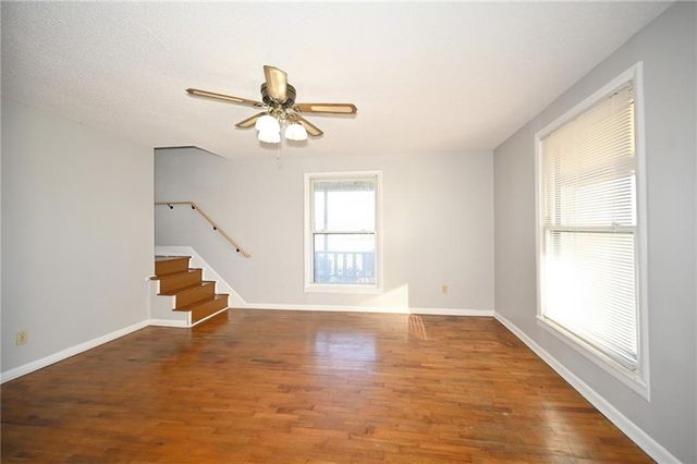 30704 Outerbelt Road S, Lee's Summit, MO 64086