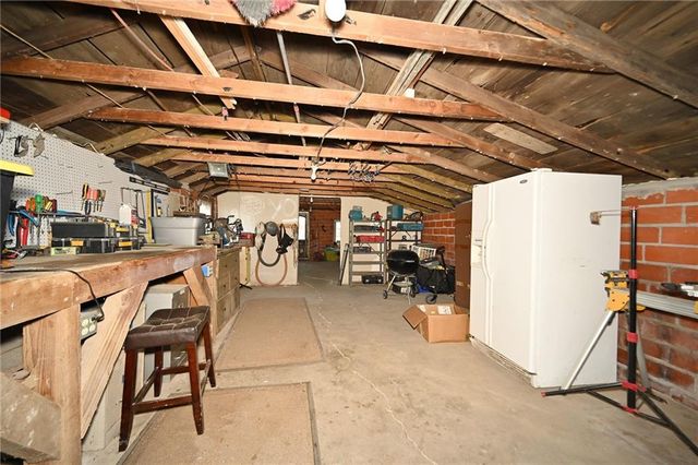 30704 Outerbelt Road S, Lee's Summit, MO 64086