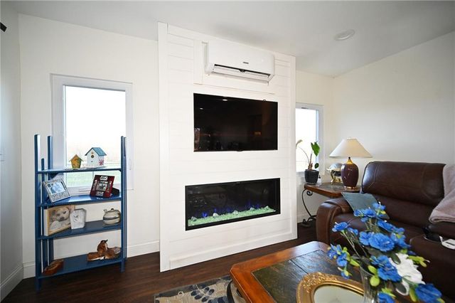 30704 Outerbelt Road S, Lee's Summit, MO 64086