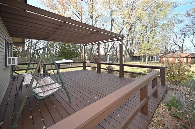 30704 Outerbelt Road S, Lee's Summit, MO 64086