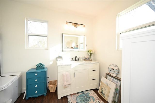 30704 Outerbelt Road S, Lee's Summit, MO 64086