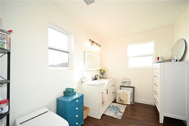 30704 Outerbelt Road S, Lee's Summit, MO 64086