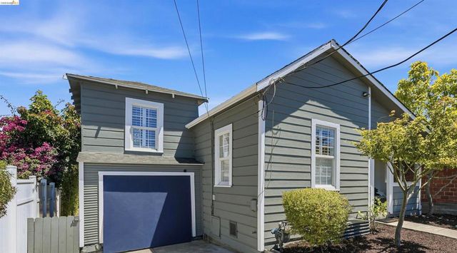 3214 Stuart St, Oakland, CA 94602