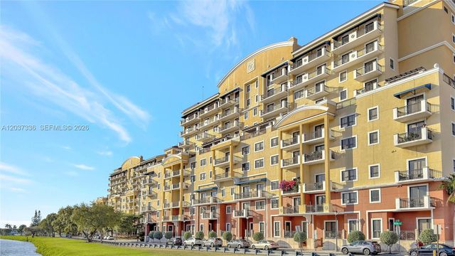 8390 SW 72 106, Miami, FL 33143