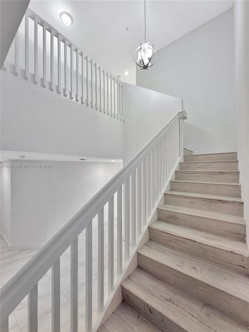 8390 SW 72 106, Miami, FL 33143