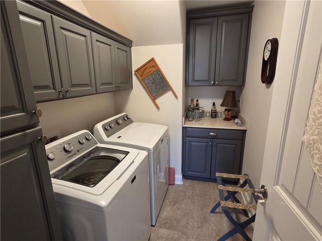 852 Oban Court, Powder Springs, GA 30127