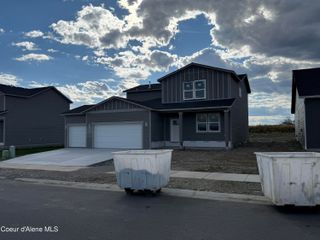 3261 N Corvus St, Post Falls, ID 83854