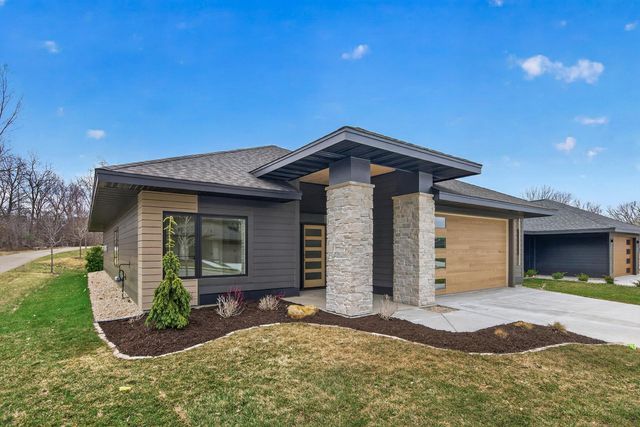 7743 146th Terrace, Savage, MN 55378