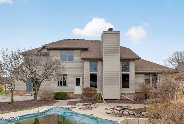 4372 Morning Dove Drive, Oregon, OH 43616