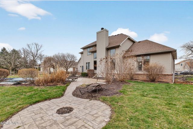 4372 Morning Dove Drive, Oregon, OH 43616