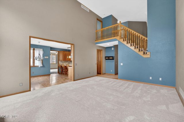 4372 Morning Dove Drive, Oregon, OH 43616