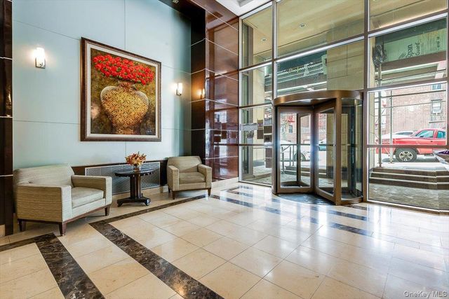 64-05 Yellowstone Boulevard PH504, Forest Hills, NY 11375