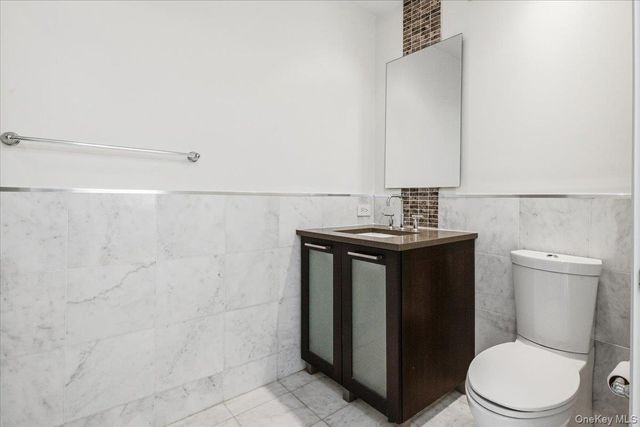64-05 Yellowstone Boulevard PH504, Forest Hills, NY 11375
