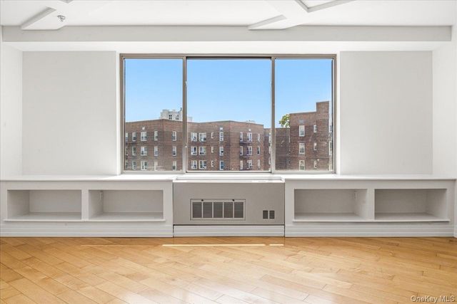 64-05 Yellowstone Boulevard PH504, Forest Hills, NY 11375