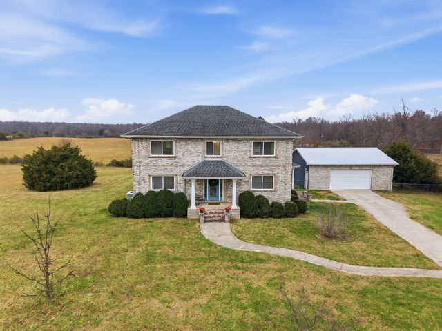 558 Ferrells Loop Rd, Beechgrove, TN 37018