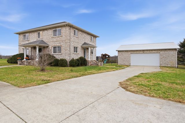 558 Ferrells Loop Rd, Beechgrove, TN 37018