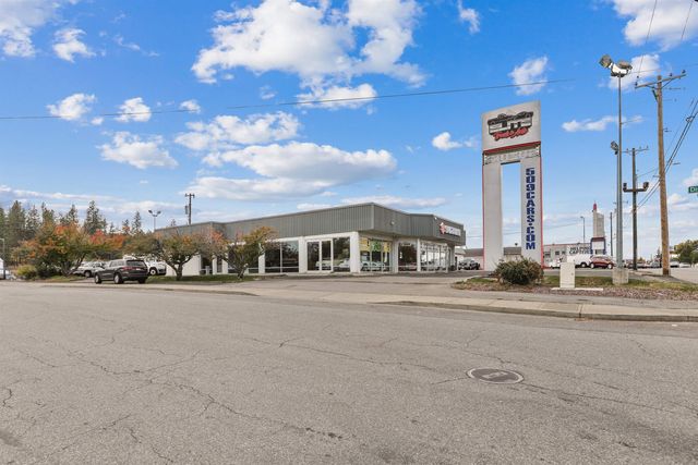 8814 E Sprague Ave, Spokane Valley, WA 99212