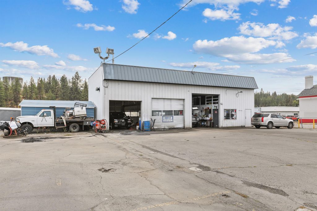 8814 E Sprague Ave, Spokane Valley, WA 99212 photo 3