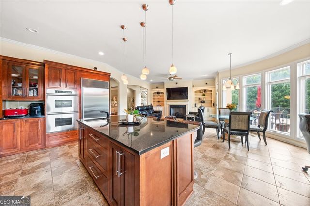 727 Latrobe Way, Macon, GA 31220