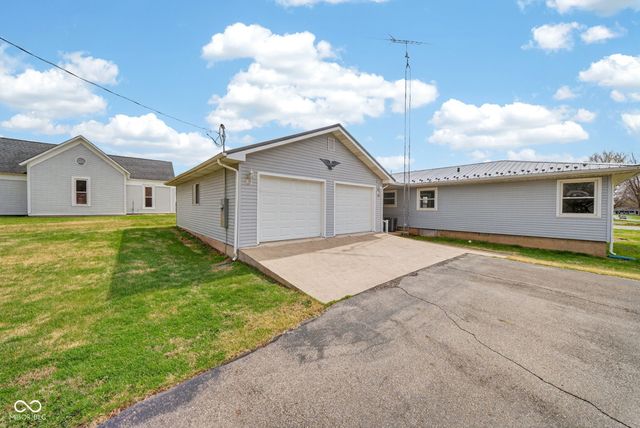 220 W Stark Street, Rockville, IN 47872