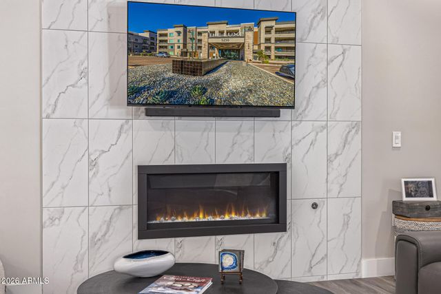 5250 E DEER VALLEY Drive 156, Phoenix, AZ 85054