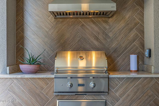 5250 E DEER VALLEY Drive 156, Phoenix, AZ 85054