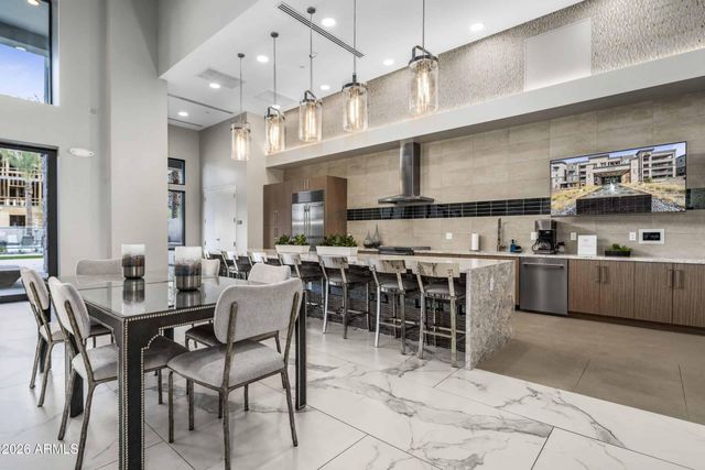 5250 E DEER VALLEY Drive 156, Phoenix, AZ 85054