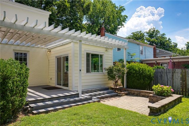 6209 W Franklin St, Henrico, VA 23226