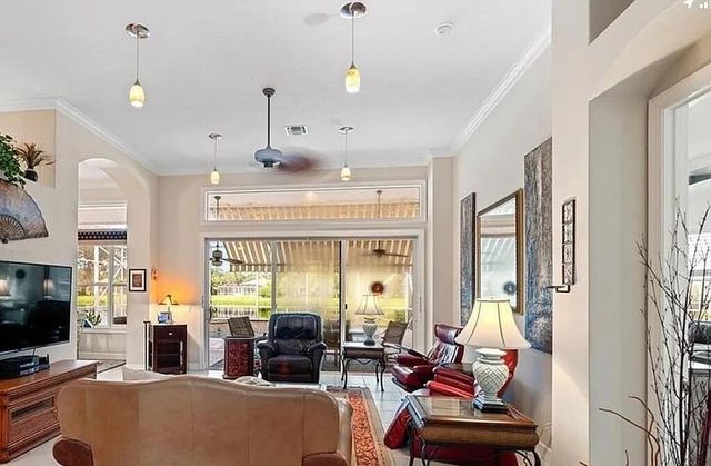 4204 Abington Woods Circle, Vero Beach, FL 32967