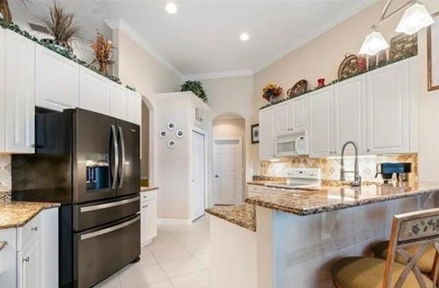 4204 Abington Woods Circle, Vero Beach, FL 32967