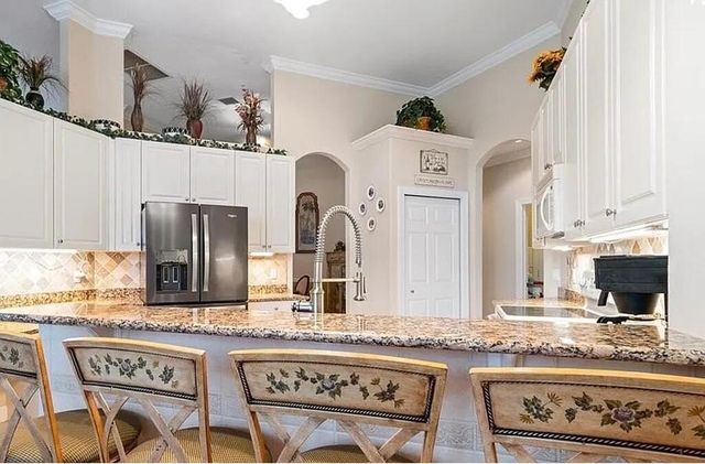 4204 Abington Woods Circle, Vero Beach, FL 32967