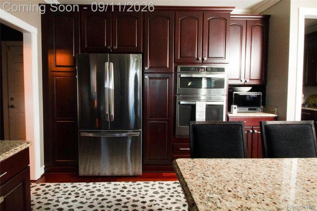 63357 N Plantation Court, Washington Township, MI 48095