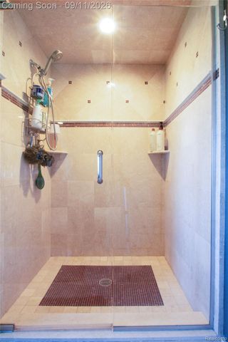 63357 N Plantation Court, Washington Township, MI 48095