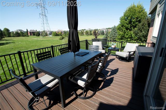 63357 N Plantation Court, Washington Township, MI 48095