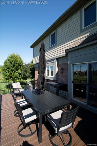 63357 N Plantation Court, Washington Township, MI 48095