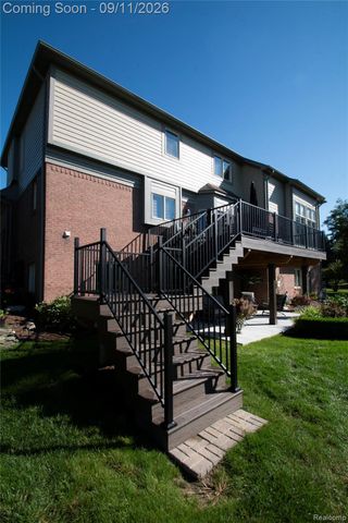63357 N Plantation Court, Washington Township, MI 48095