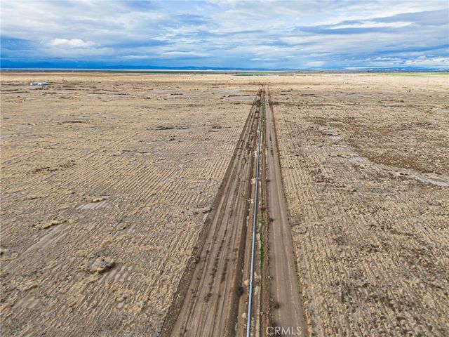 10000 E 87th Street, Lancaster, CA 93535