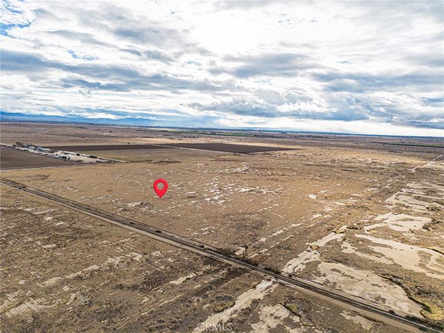 10000 E 87th Street, Lancaster, CA 93535