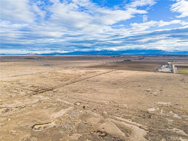10000 E 87th Street, Lancaster, CA 93535