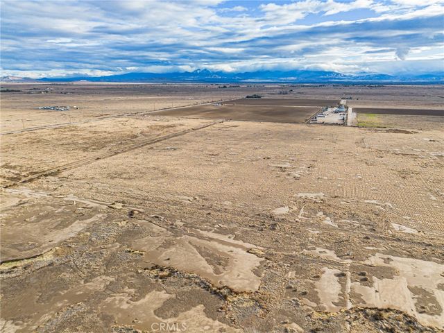 10000 E 87th Street, Lancaster, CA 93535