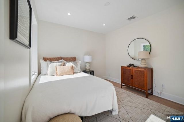 3 Marlo Road, Livingston, NJ 07039