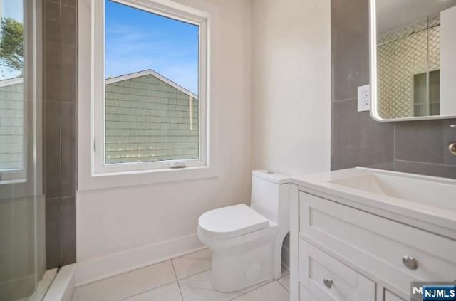 3 Marlo Road, Livingston, NJ 07039