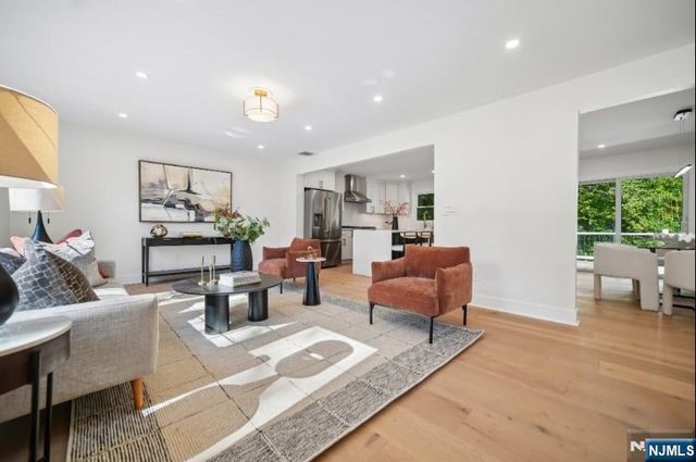 3 Marlo Road, Livingston, NJ 07039