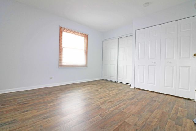 1723 Sessions Walk, Hoffman Estates, IL 60195
