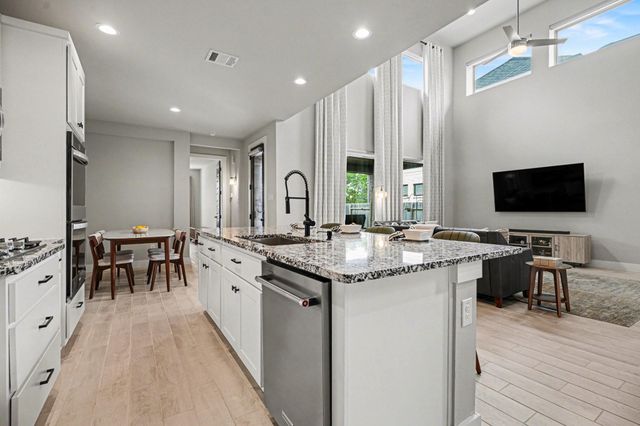 94 Dorado Drive, Friendswood, TX 77546